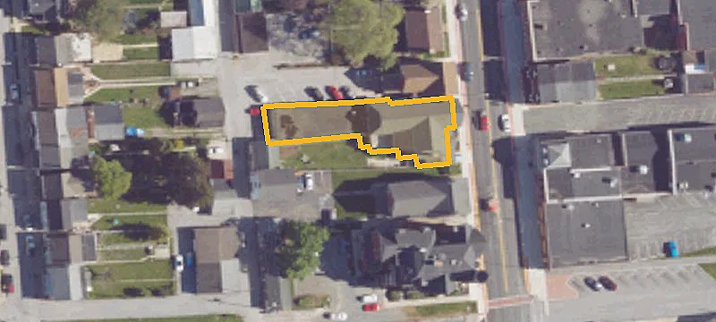 66 Main St