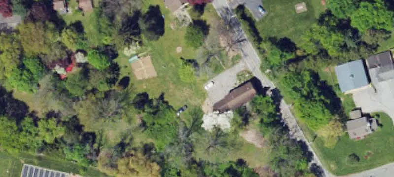 20 Ellis Ln