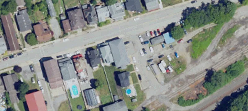 710 High St