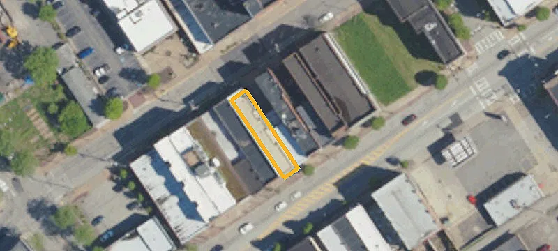 223 8th Ave