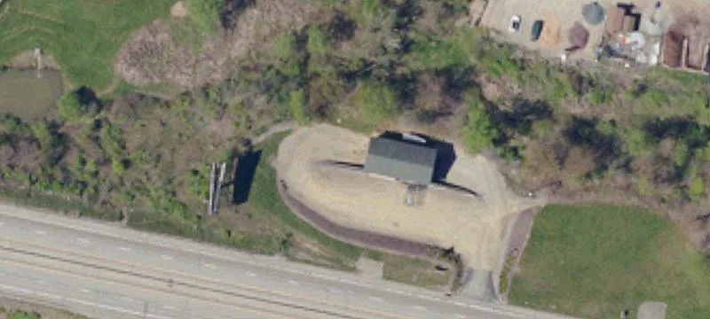 4561 Lincoln Hwy
