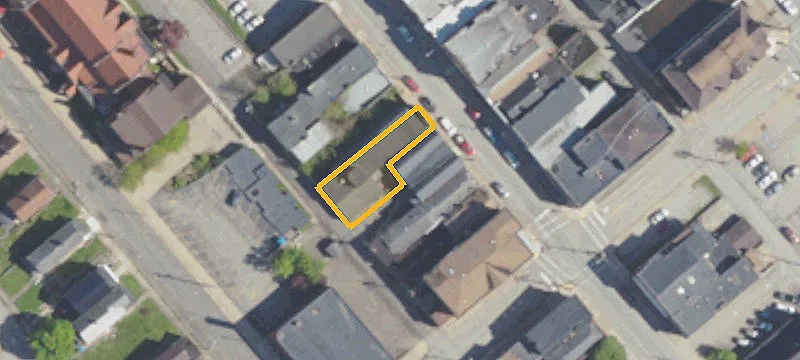611 Fallowfield Ave