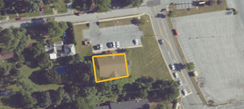 298 Colonial Rd