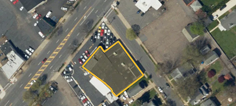 725 Wyoming Ave