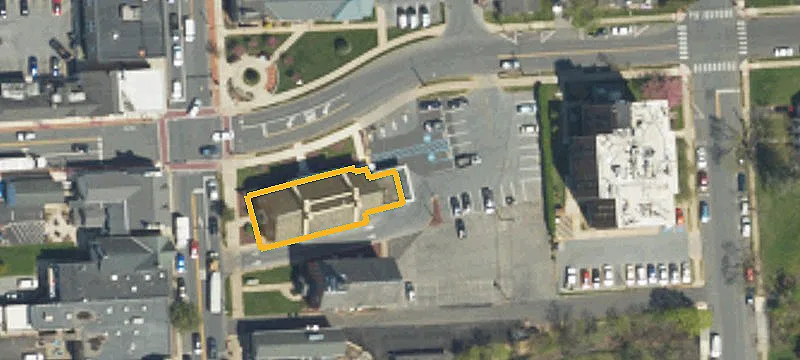 657 Main St