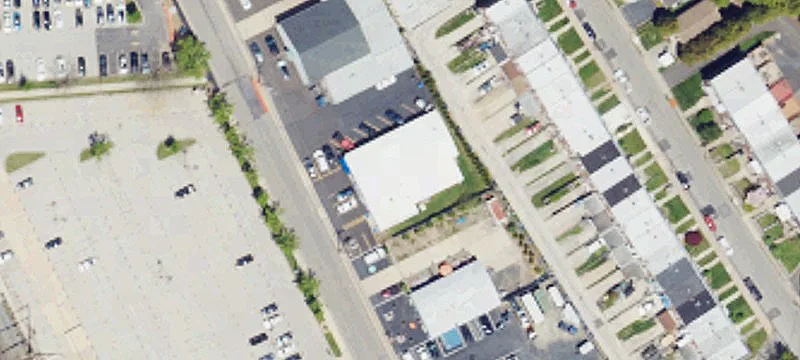 123 Main St