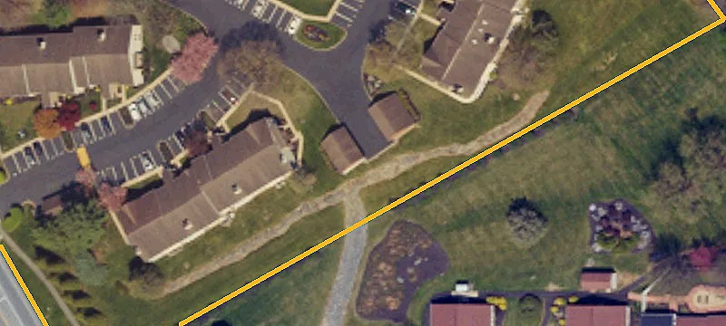 28 Oak Knl Cir