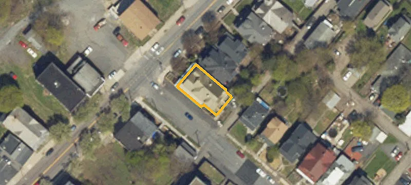 331 Cedar Ave, Unit 329