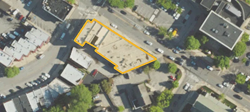 64 Lancaster Ave