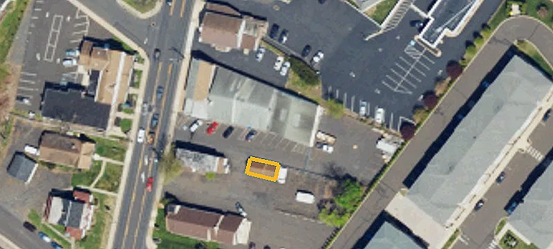 661 2nd St Pike