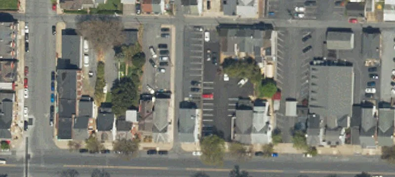 221 Broad St