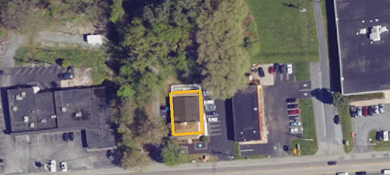 4931 Carlisle Pike
