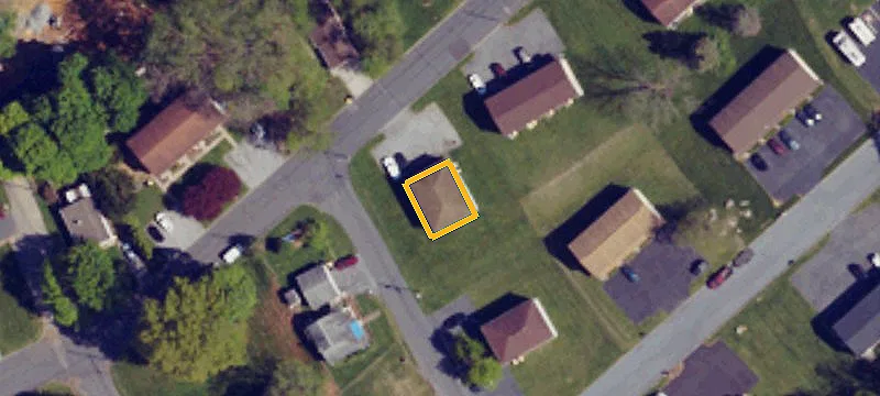 4521 Linden Ave