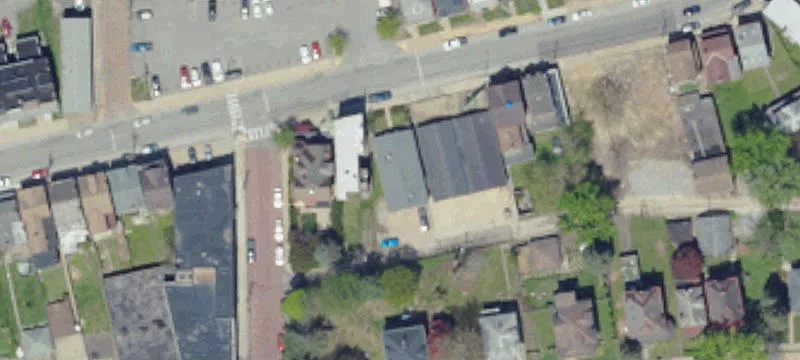 1033 Chartiers Ave