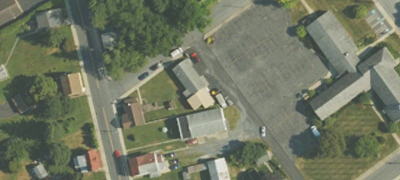 2 Race St