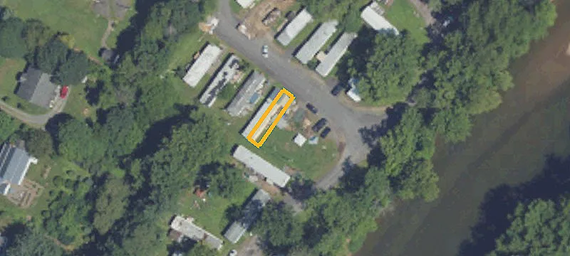 28 Perry Ave