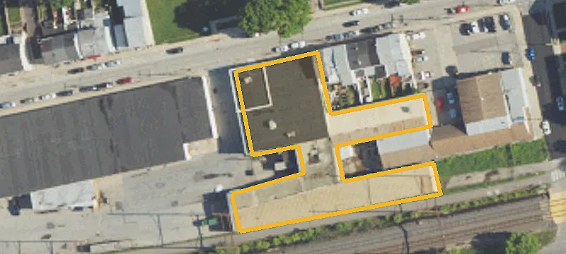 241 Elm St