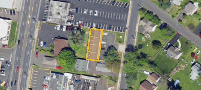 64 Evergreen Ave