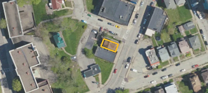 4000 Main St