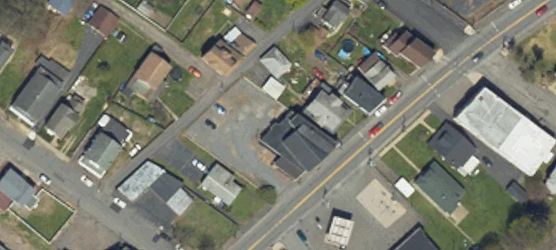 715 Main St