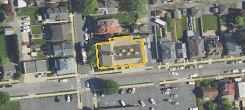 103 Woodside Ave