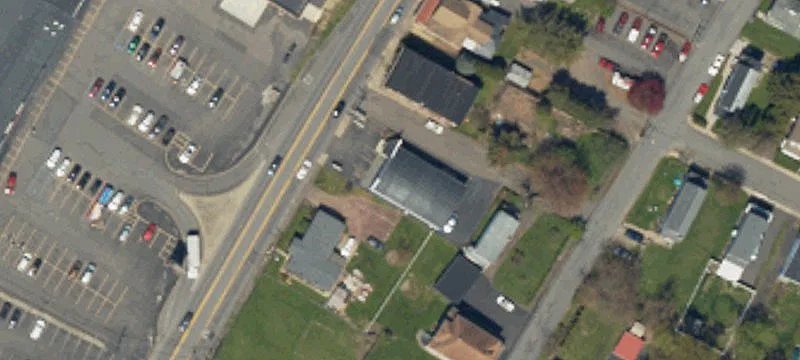 34 Riv St