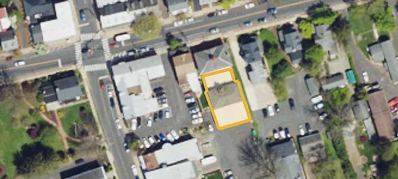 110 Maple Ave