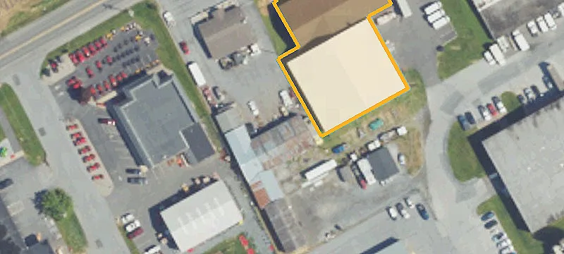808 Main St