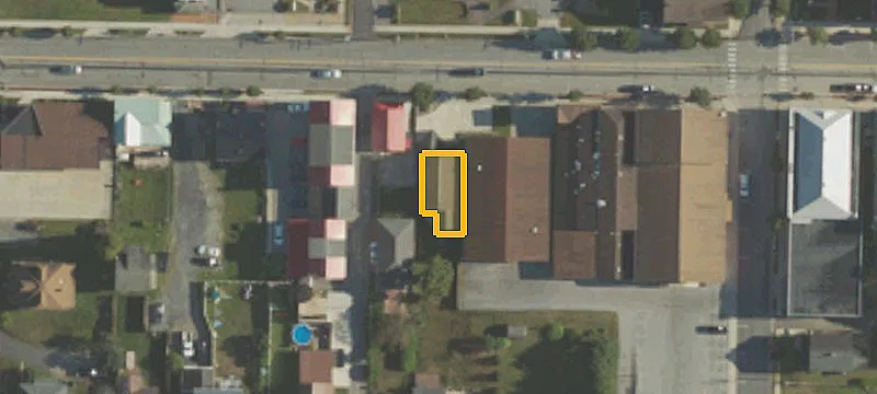 318 High St
