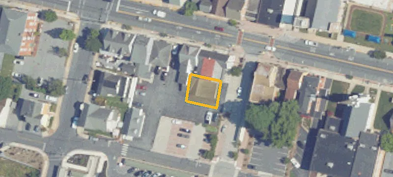 14 Main St