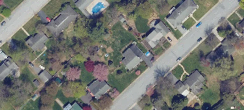 619 Glenn St
