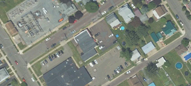 218 4th St