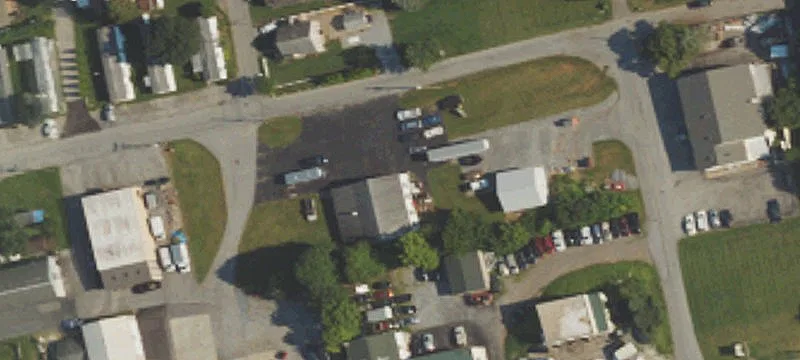 2400 Warren Ave