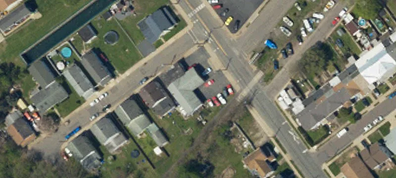 220 Bennett St