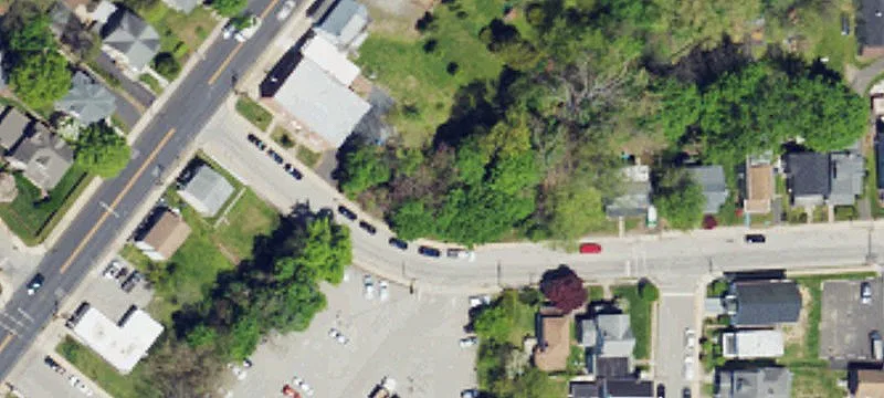 327 Woodland Ave