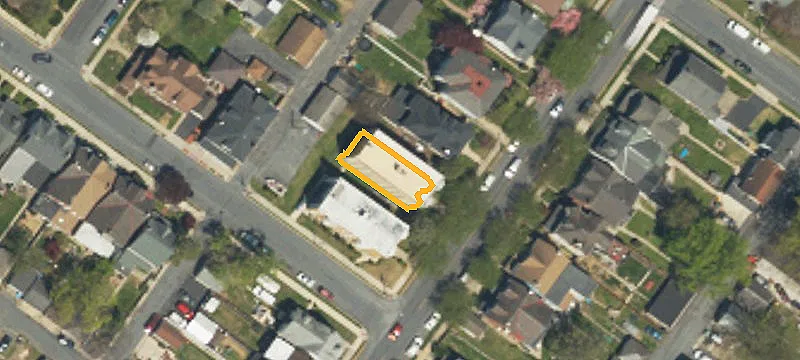 921 Delaware Ave