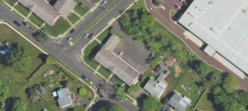 1199 Columbia Ave