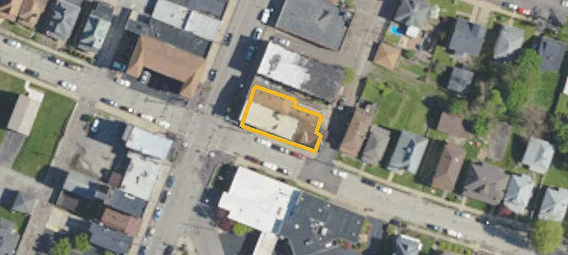 3417 Main St