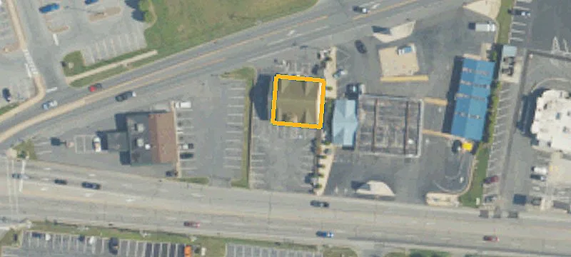 1633 Lincoln E Hwy