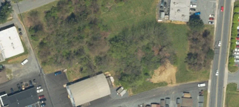 2177 Macarthur Rd