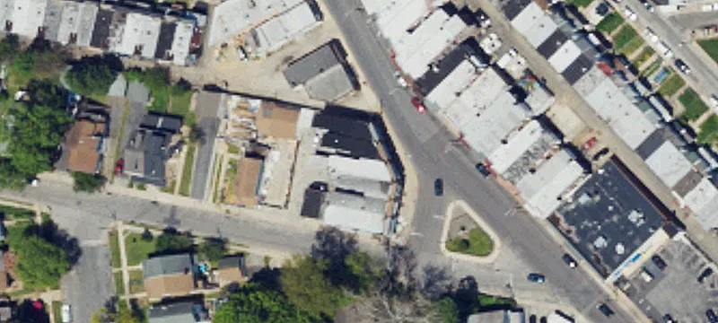 306 Lewis Ave