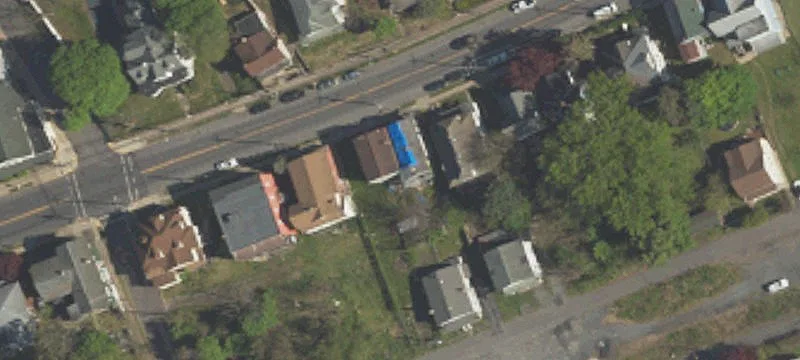 324 Main St