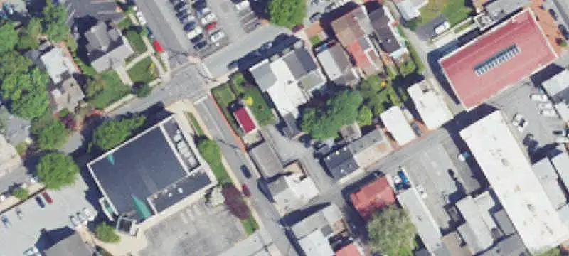 134 Chestnut St