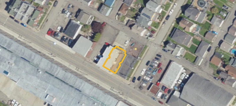 1315-1319 Airbrake Ave