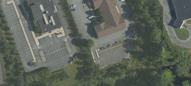 1322 Eisenhower Blvd
