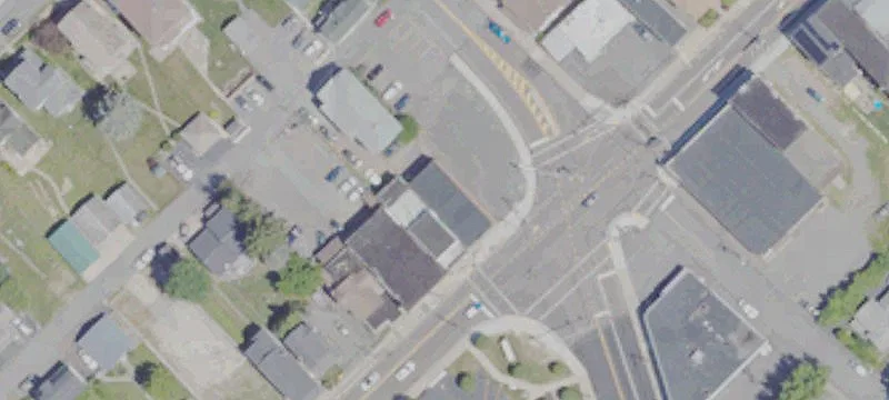 737 Main St