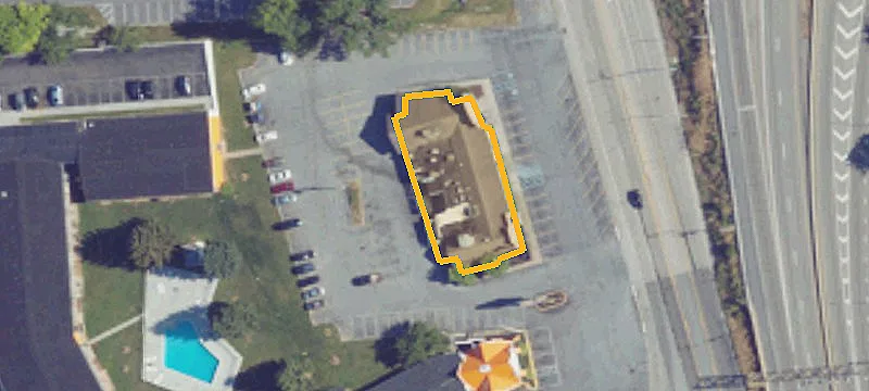 469 Eisenhower Blvd