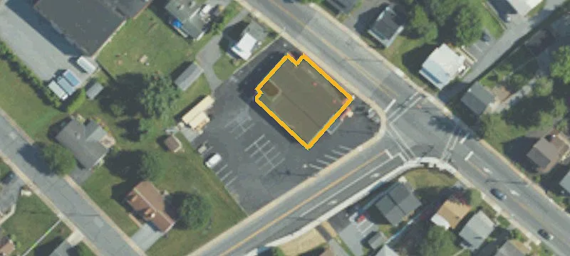 711 Main St