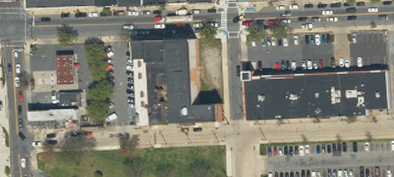 30 3rd St
