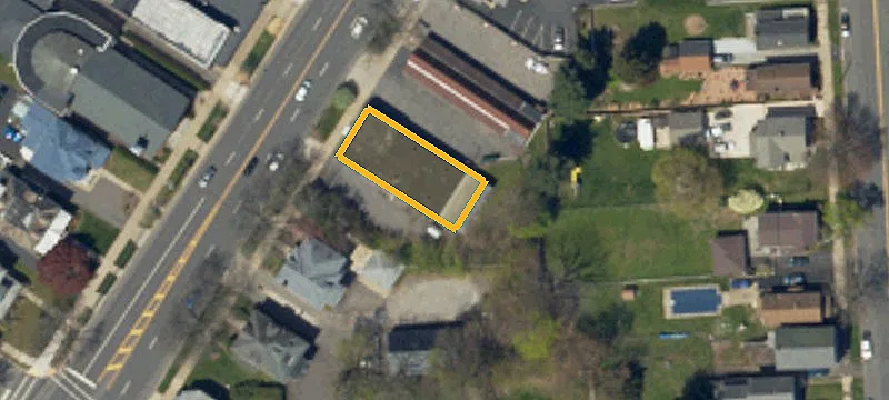 1227 Wyoming Ave